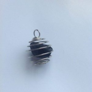 pendentif spinelle brut