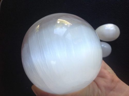sphere selenite 12cm 2kg