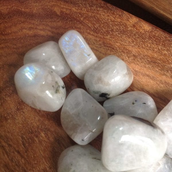 peristerite-roulee-labradorite-blanche