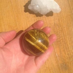 5cm de diamètre, sphère oeil de tigre