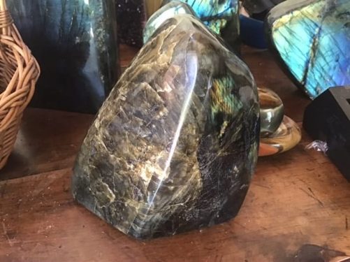 Grosse Labradorite pour pièce à vivre
