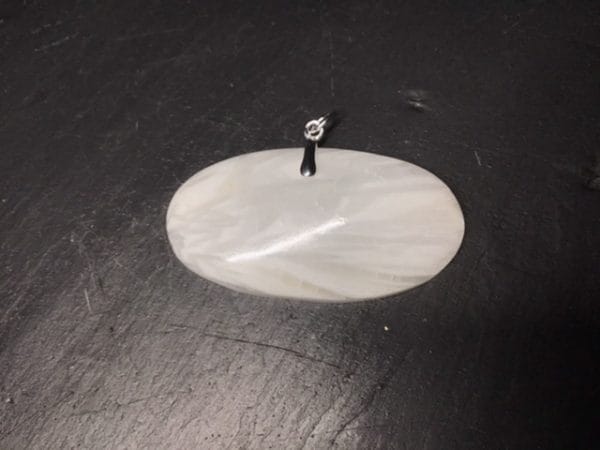 Pendentif-scolécite