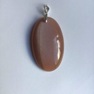 Pendentif pierre de lune abricot