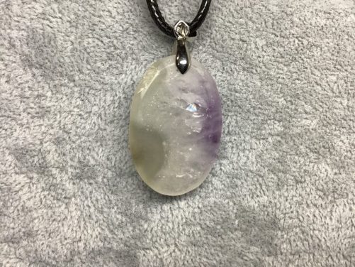 Pendentif améthyste ovale
