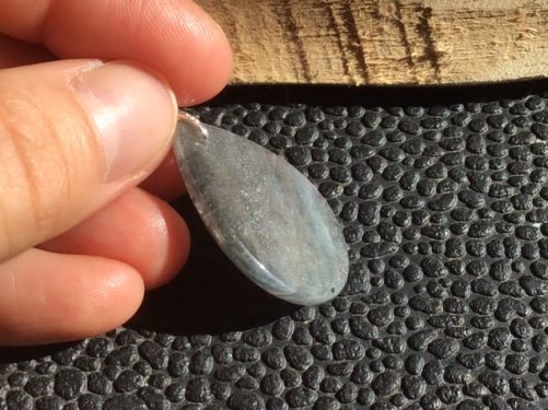 Pendentif labradorite violette d