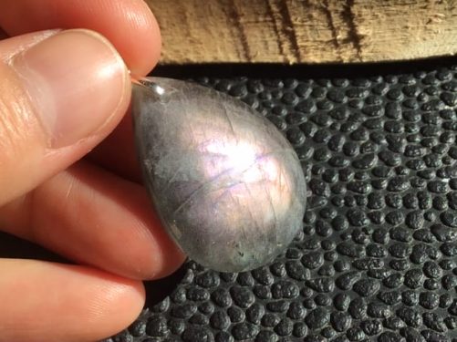 Pendentif labradorite violette d