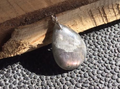 Pendentif labradorite violette d