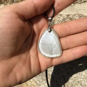 Pierre de lune blanche naturelle