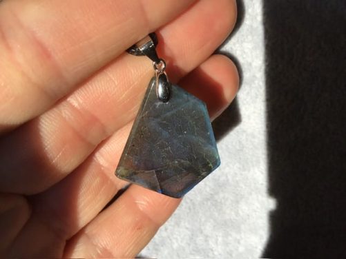 Pendentif labradorite bleu océan moyen modèle