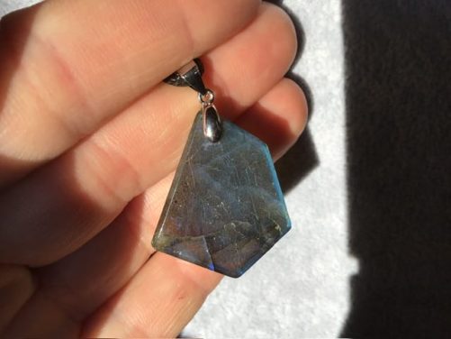 Pendentif labradorite bleu océan moyen modèle
