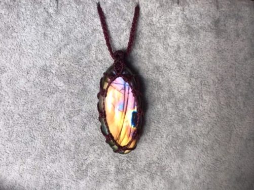 Pendentif labra arc en ciel