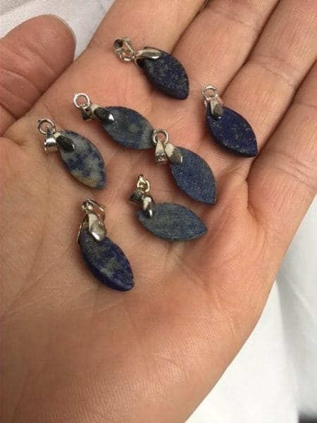 Petit pendentif lapis lazuli