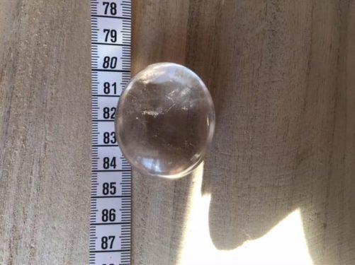 Galet de quartz cristal de roche