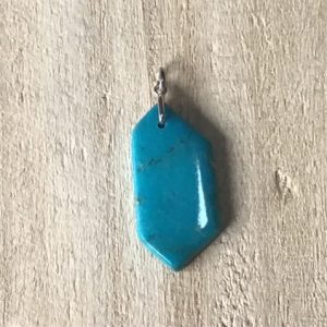 Pendentif en veritable turquoise