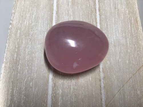 Gros quartz rose Madagascar
