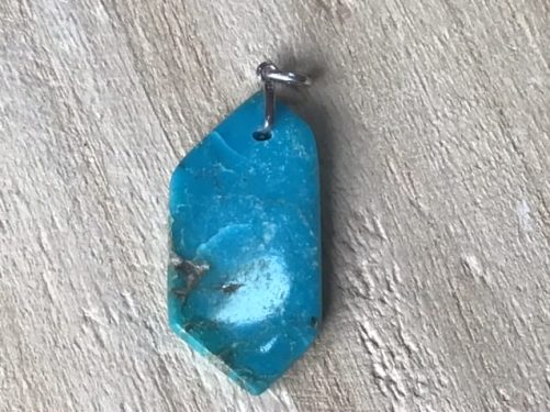 Pendentif en véritable turquoise