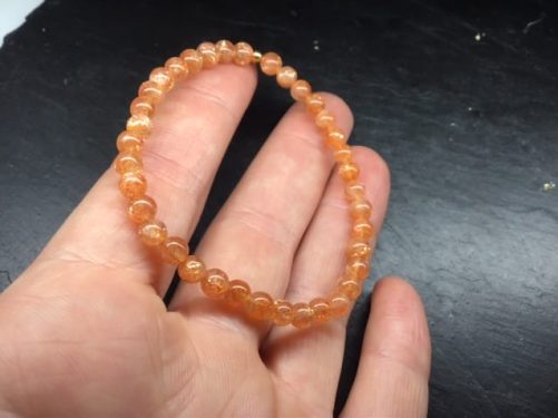 Bracelet en pierre de soleil