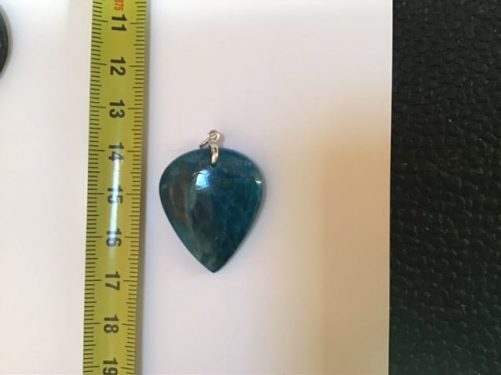 Pendentif apatite bleu coeur