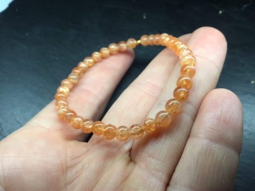 Bracelet en pierre de soleil