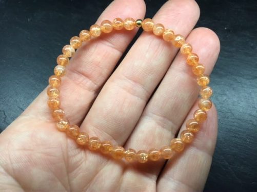 Bracelet en pierre de soleil