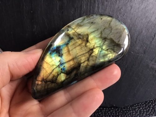 Grande labradorite de collection