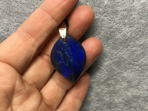 Pendentif labradorite bleu nuit