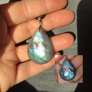 Labradorite naturelle couleur turquoise vert