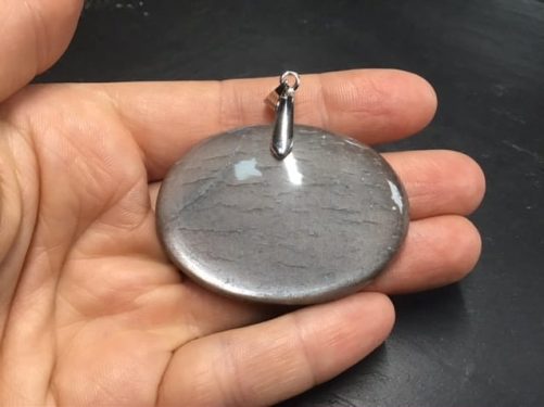 Pendentif pierre de lune grise