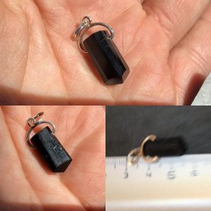Pendentif tourmaline pointe