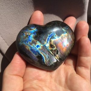 Labradorite coeur d’ exception