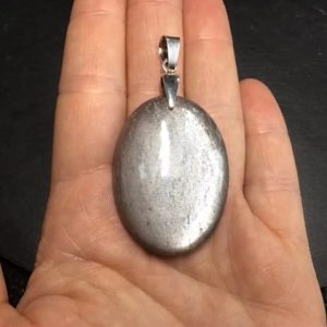 Pendentif adulaire grise gros oval