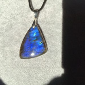 Labradorite bleue freeforme