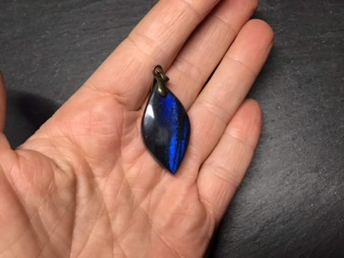 Pendentif labradorite extra bleue
