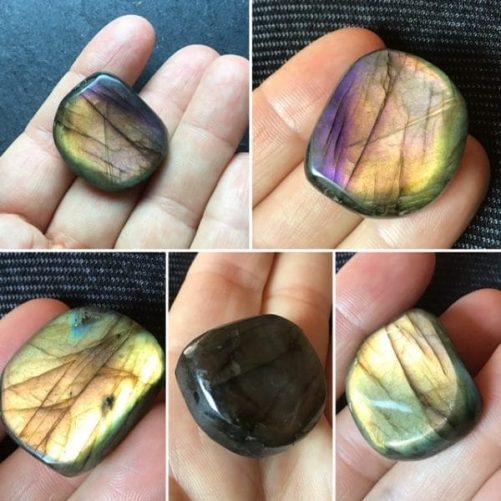 Labradorite de poche violette