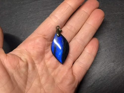 Pendentif labradorite extra bleue