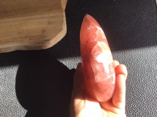 Grosse goutte free forme calcite rose