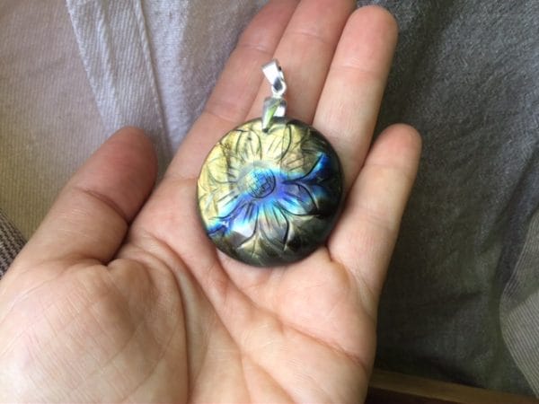 9E43E5EB-B385-4E08-92E0-E0C54FFAFA15