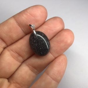 Pendentif pierre de soleil noire oval