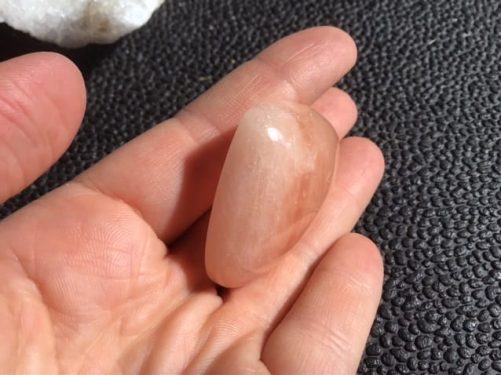 Morganite gros cabochon