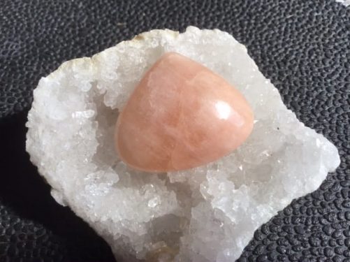 Morganite gros cabochon coeur