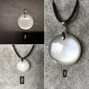 Pendentifs ronds en pierre de lune