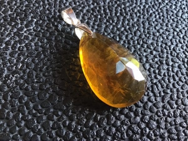 8B327952-9217-4A58-9D24-C32757986360