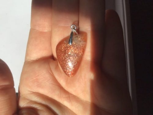 Pendentif pierre de soleil freeform