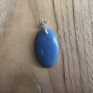 Pendentif angélite ovale