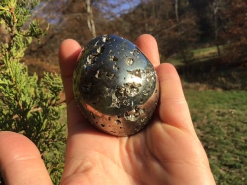 Oeuf en pyrite