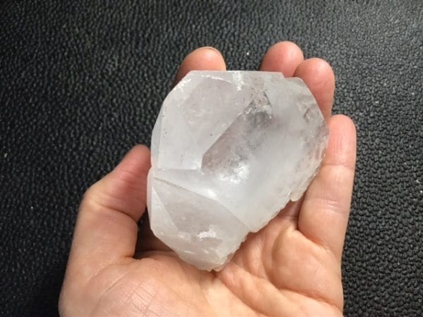 20BB6ED0-7722-4EA4-AC0C-8B147FB2A8EE