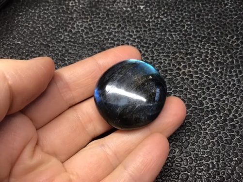Mini galet labradorite dark blue wonder
