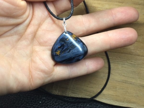 6C90F1B2-F525-43CB-9754-7F0368486B8B