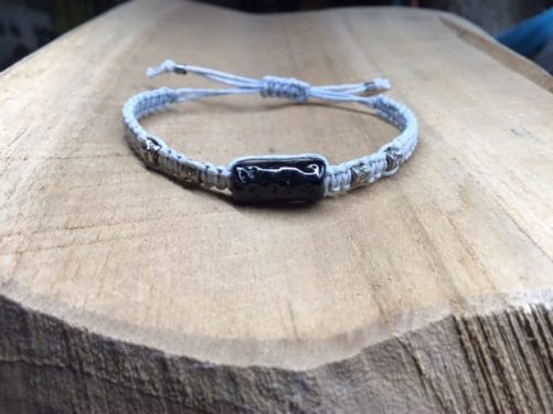 Bracelet réglable pierre de Volvic