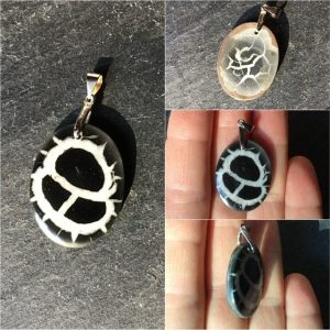 Pendentif septaria noire